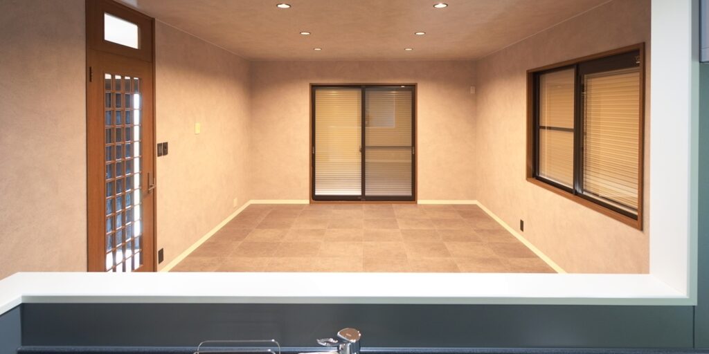 姫路市白鳥台の築29年の戸建住宅/キッチン・ユニットバス・洗面(水回り3点)+内装+ガレージシャッターをリフォーム