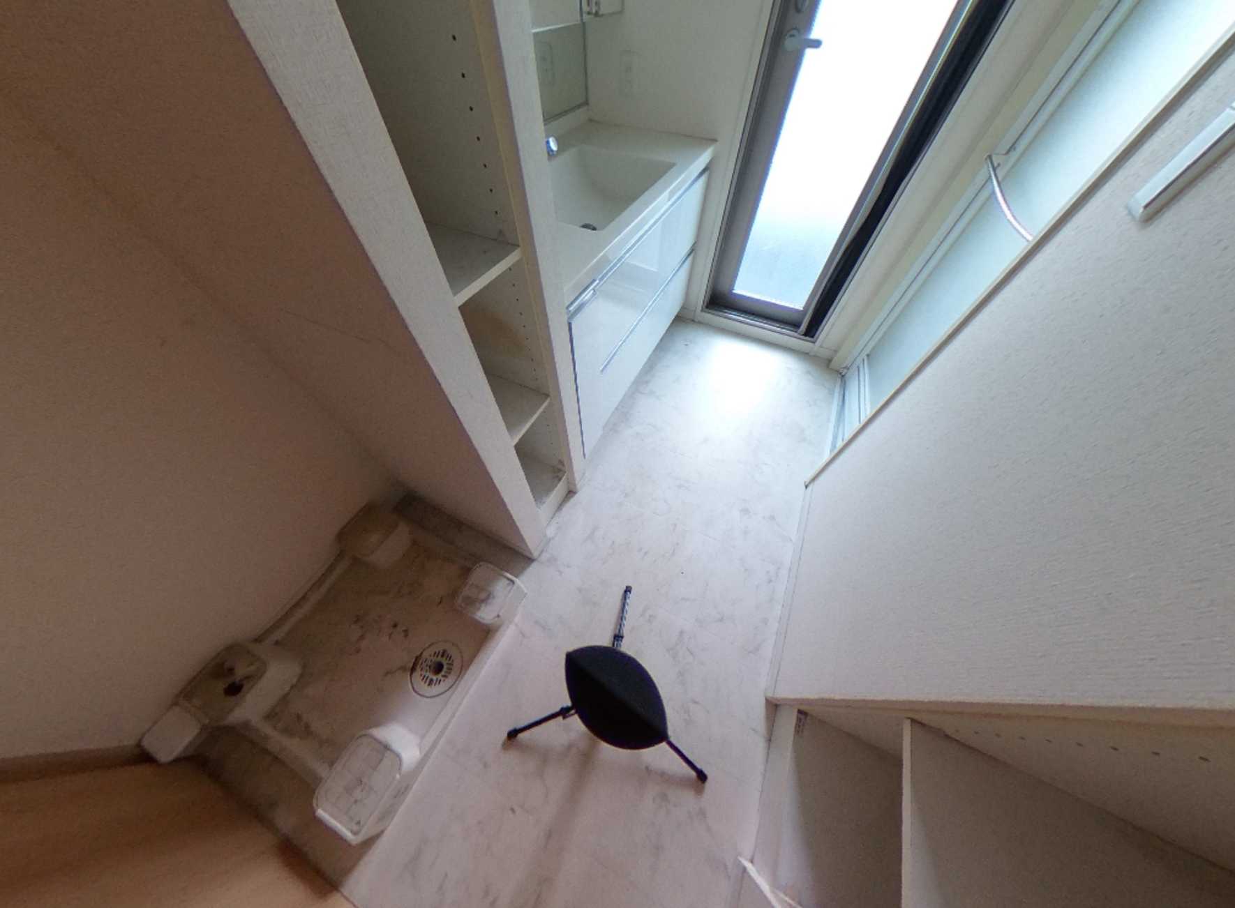 姫路市飾磨区の築16年のマンション/キッチンとトイレの交換+油汚れまみれの内装をリフォーム