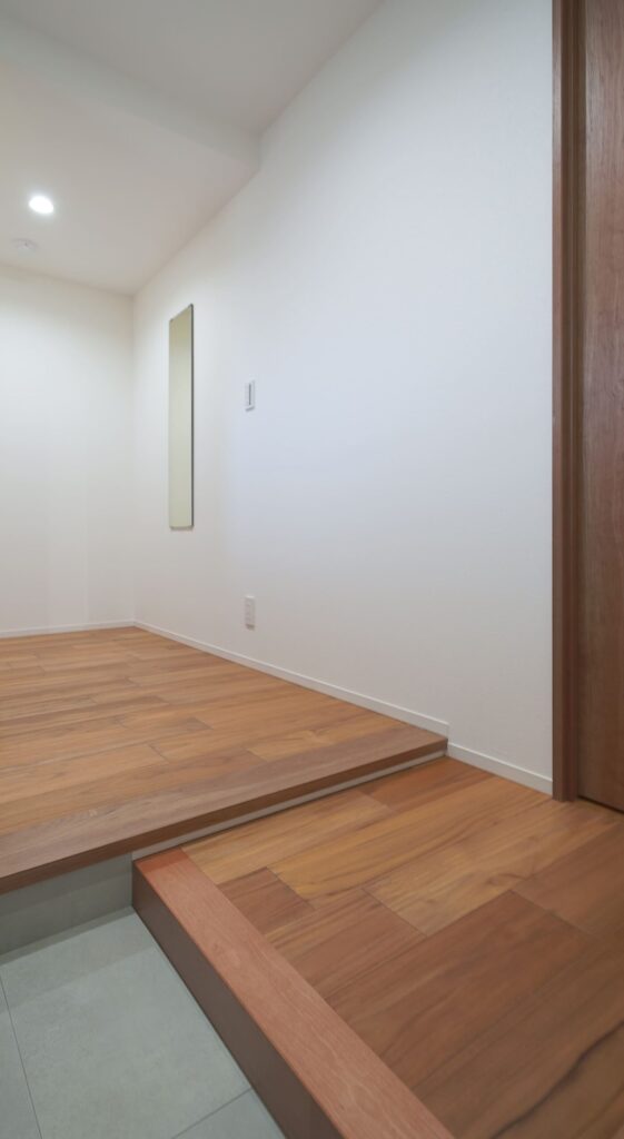 姫路市豊富町の築32年マンション/配管から一新するスケルトンフルリノベーションで「広すぎる家」から「夫婦の理想の2LDK」へ