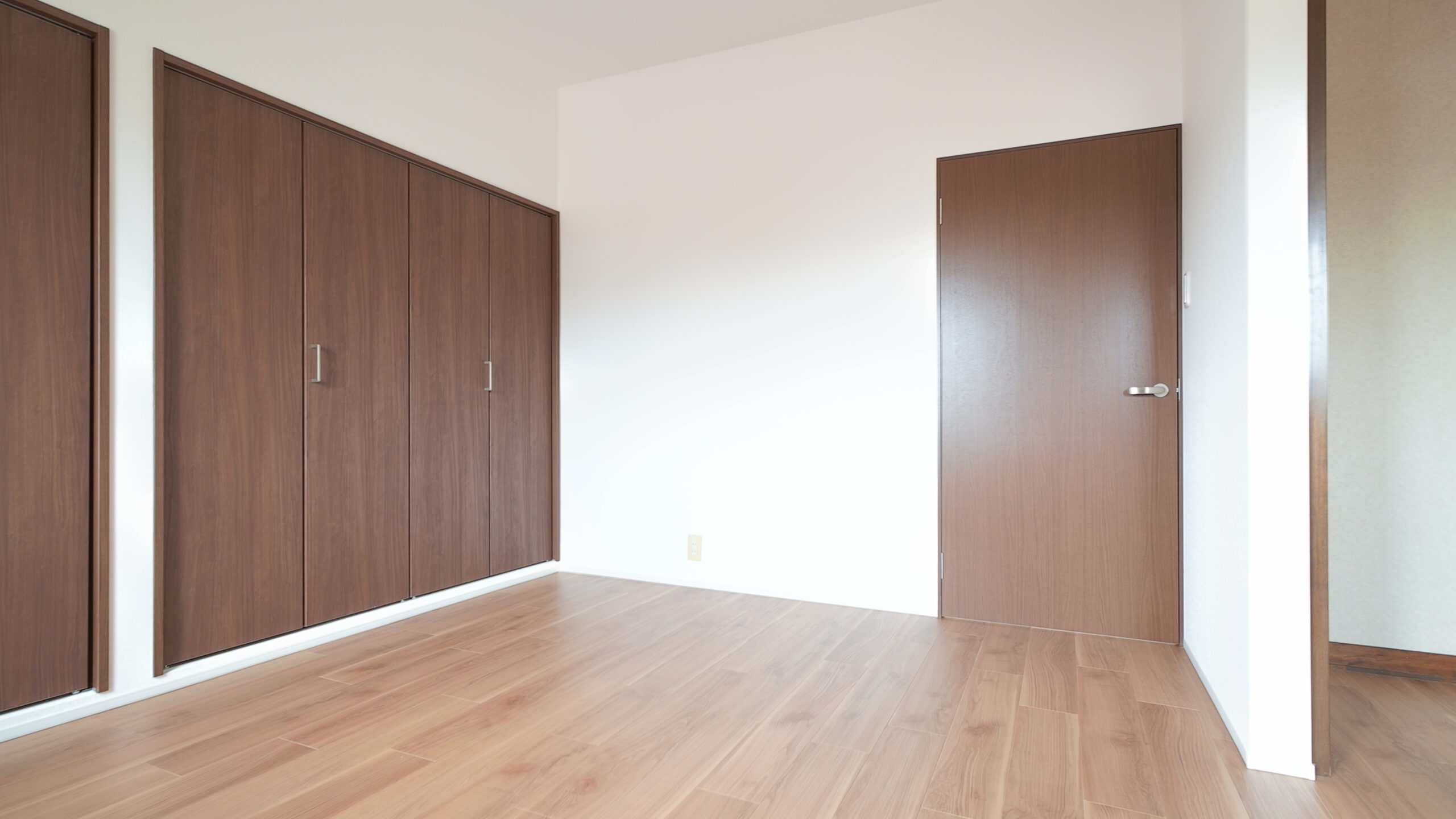 築33年の戸建住宅／予算内で最大限に！和室３部屋を洋室にリフォーム