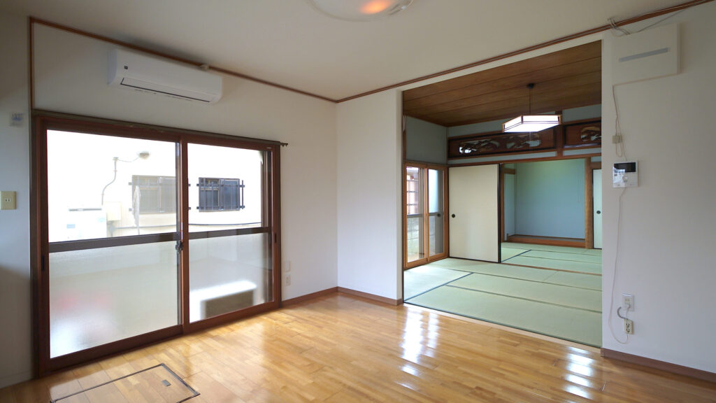 姫路市網干区・築49年の木造戸建住宅リフォーム／和室洋室化・内窓・外壁塗装・屋根補修など、築古木造戸建の内外リフォーム