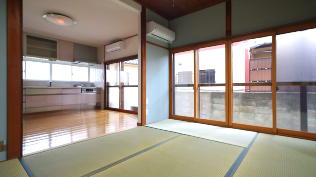 姫路市網干区・築49年の木造戸建住宅リフォーム／和室洋室化・内窓・外壁塗装・屋根補修など、築古木造戸建の内外リフォーム