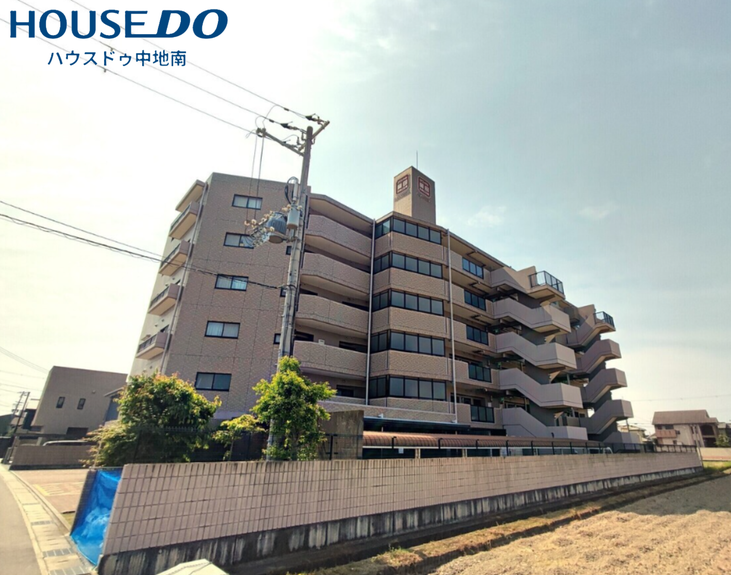 ロワイヤル岡田・手柄山公園【4LDK】